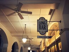 -Long Bar(莱佛士酒店)