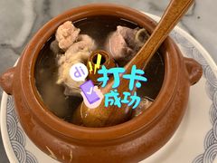 汽锅鸡-蔼若春.传承三十年云南菜(金碧公园店)