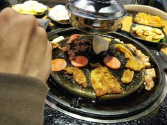 -赞酱川式烤肉(蜀都万达店)