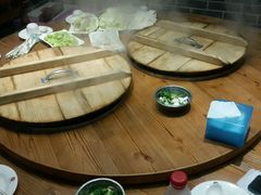 -咱屯子铁锅炖直营店(保利店)