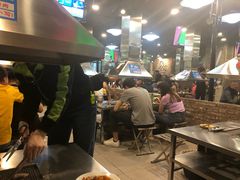 -马路牙子烧烤音乐酒馆(望京店)