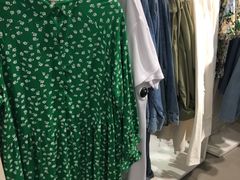 -H&M(来又来时尚购物广场店)