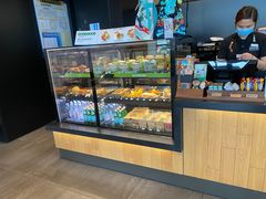 面包甜点陈列柜-星巴克(深圳丹竹头分店)