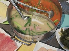 -四季喧黔味豆米火锅(万达广场店)