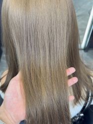 -藤野造型烫染·漂发