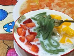 士多啤梨芒果绿茶拉面-甜心妈妈·榴莲星级糖水(北京路总店)