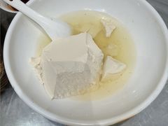 -土砂锅生态山庄·非遗砂锅雅鱼