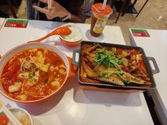 -小六鱼你.下饭酸菜鱼(益田假日广场店)