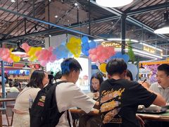 -大食代美食广场(上海中心店)