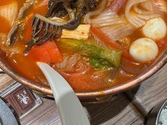 -成都你六姐·牛肉冒菜(信泰中心商场店)