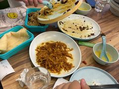 -合合春饼·酱骨·东北菜(潘家园店)