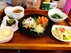 -月幸福月子中心(静安店)
