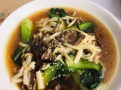 双菇牛肝菌面-然一素食餐厅(马利来广场店)