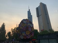 -UNI UNI(环亚凯瑟琳店)