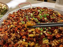 -关二兔江湖菜馆(峰景里店)