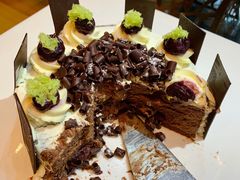 -松山湖凯悦酒店·Café自助餐厅·周末火舞秀表演