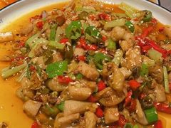 -川流不息·地道川菜·小龙虾(松东路店)