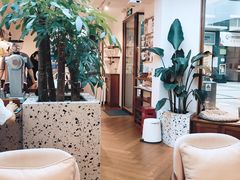 -Line 咖啡(石厦花园店)