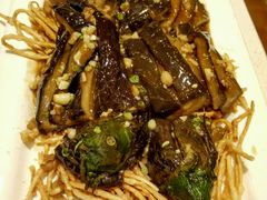 -闫府私房菜(经四路万达店)