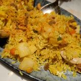 威高C馆3楼，人还挺多的。环境挺好的