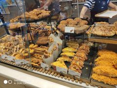 -PARIS BAGUETTE巴黎贝甜(周浦万达店)