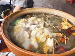 -威邵鸡煲(西华路总店)