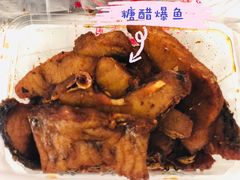 -梅记大块头爆鱼店(乍浦路店)