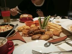 -必胜客(证大大拇指店)