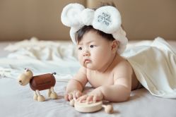 点击看大图 -专注孕妇照亲子照·纪田摄影