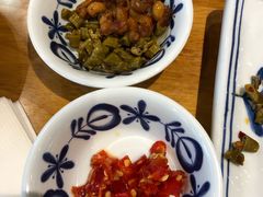 小菜-霸蛮湖南菜·牛肉粉(荣京西街店)