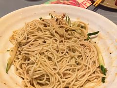 -肥肥虾庄·金牌油焖大虾(杨园滨江时代walk店)