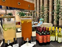 -松山湖凯悦酒店·Café自助餐厅·周末火舞秀表演