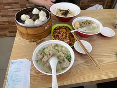 -珊珊小笼馆(仙霞路店)