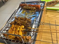 -烤满分·东北烧烤(首经贸店)