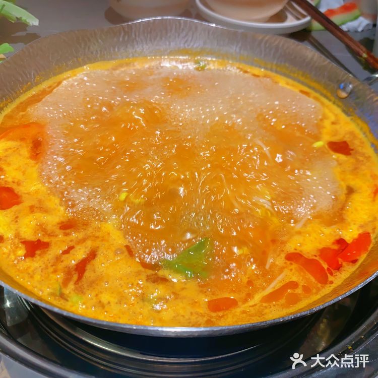 大锅铲.贵州酸汤火锅