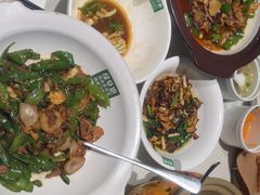 -绿草地·湘菜(7mall店)