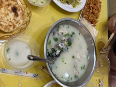 -雪湖煜辰鱼头老店(雪野湖店)