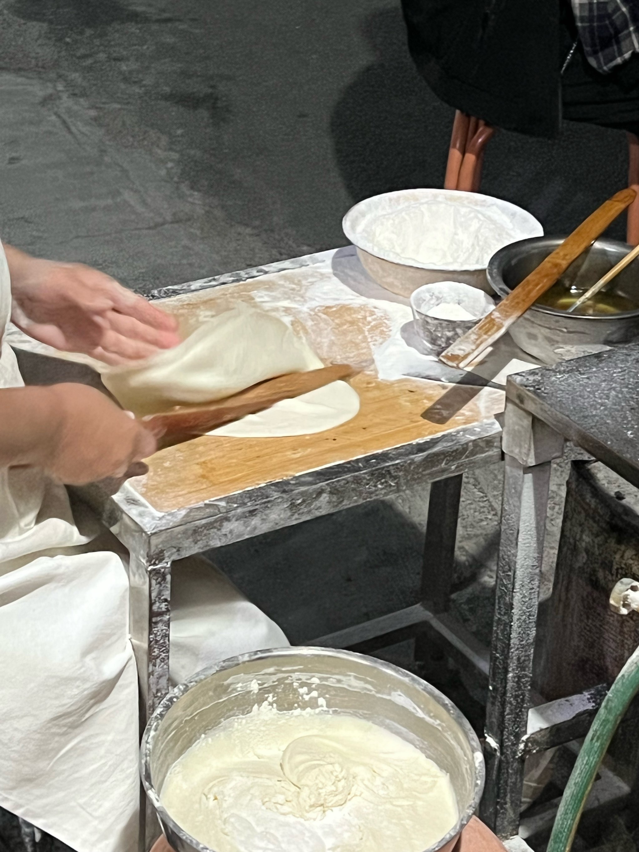 甩饼飞起来图片