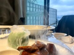 金牌烤乳鸽-夜宴江景餐厅