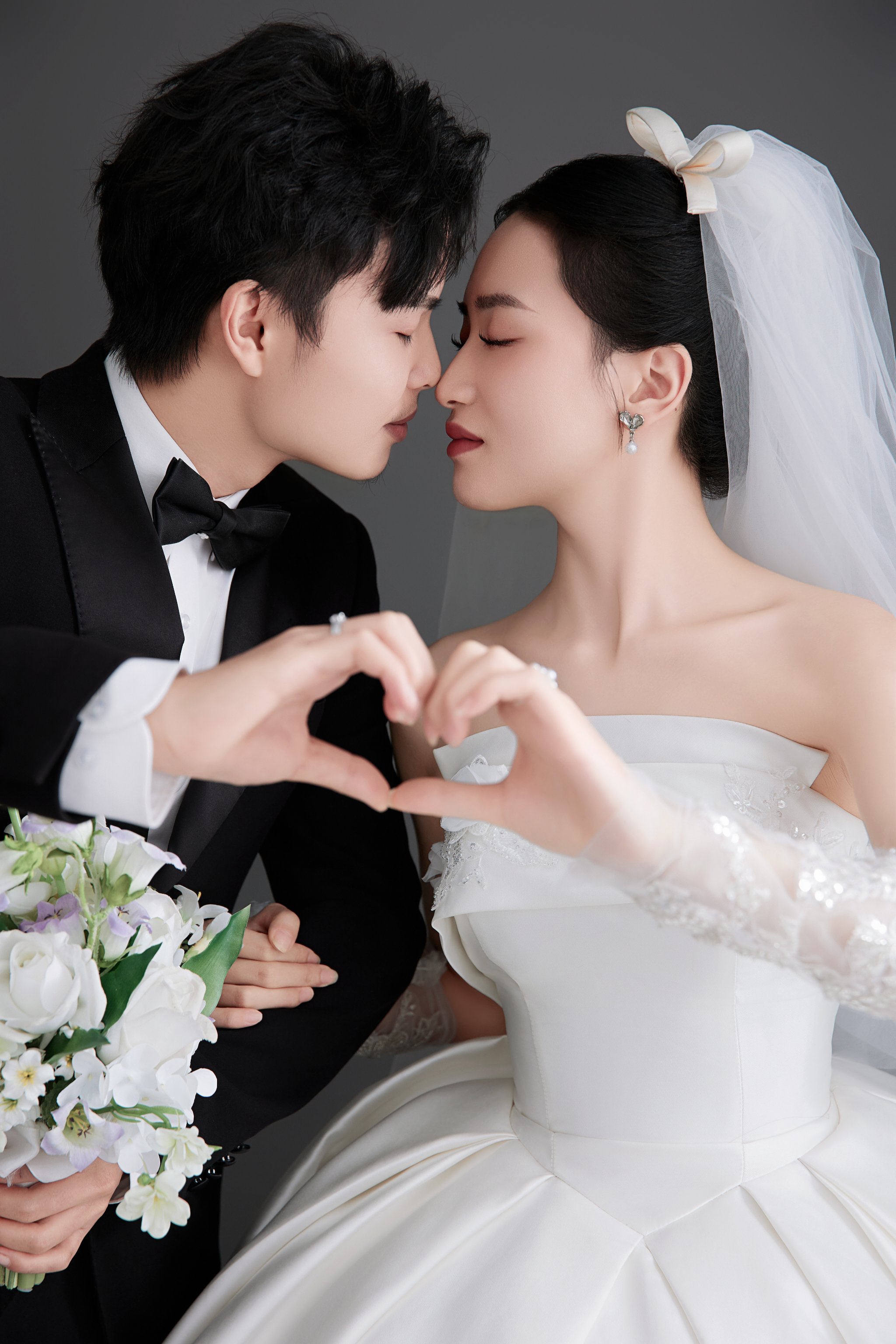 帮他们拍出完美婚纱照