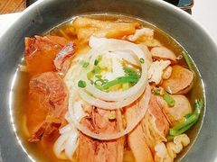 越南火车头河粉-港丽餐厅