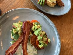 -ROAST coffee & eatery