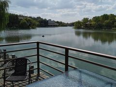 -上海怡沁园度假酒店