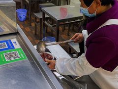 -芳婆糕团店(王府大街店)