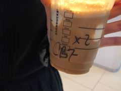 -星巴克(上海虹桥新天地二店)