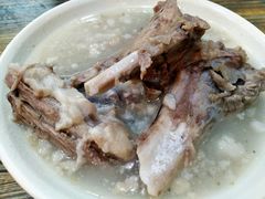 棒子骨-老谢烧烤野馄饨(云霄路店)