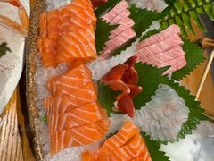 -花和海鲜自助(梅江店)