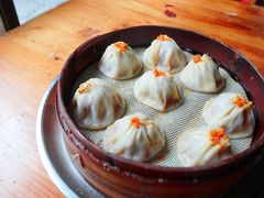 蟹粉小笼包-忆秦园小笼包(惠山古镇总店)