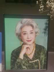 -LIIZ肖像(悦动新门西店)