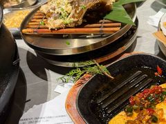 -草家酱蟹炭火烤肉店(珲春南路一店)